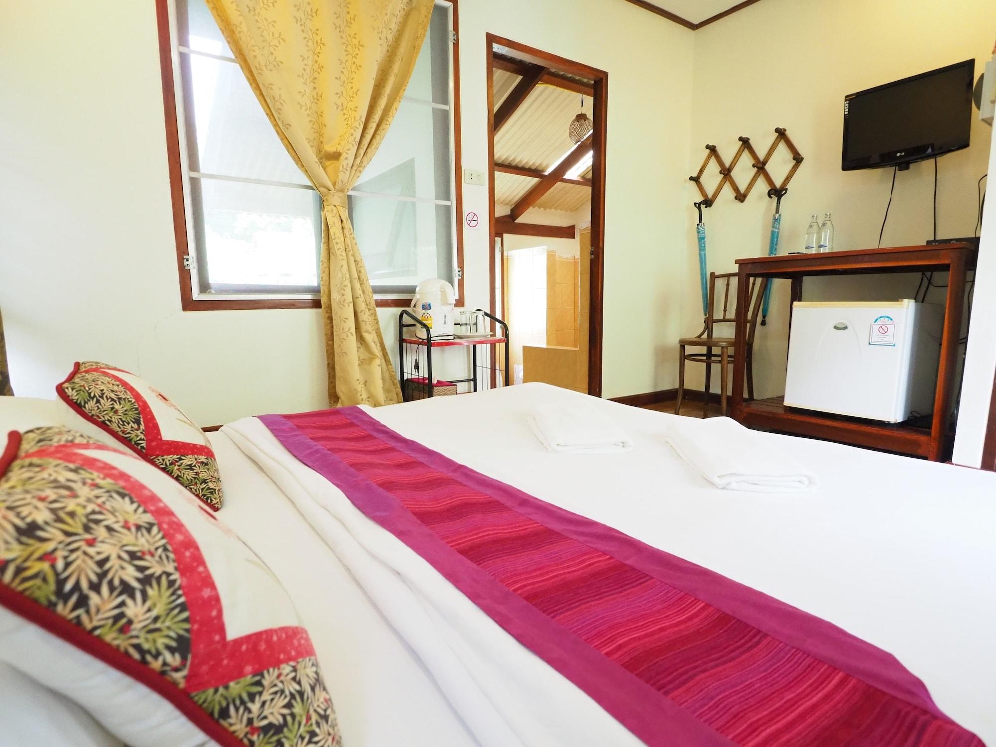 Baan Pun Sook Resort Chao Lao Beach Exteriör bild